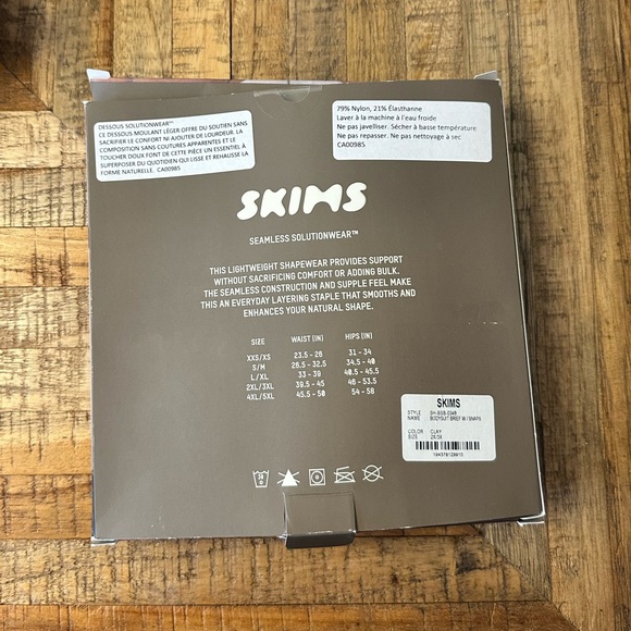 Skims Seamless Sculpt Bodysuit Brief with Snaps - Picture 6 of 6